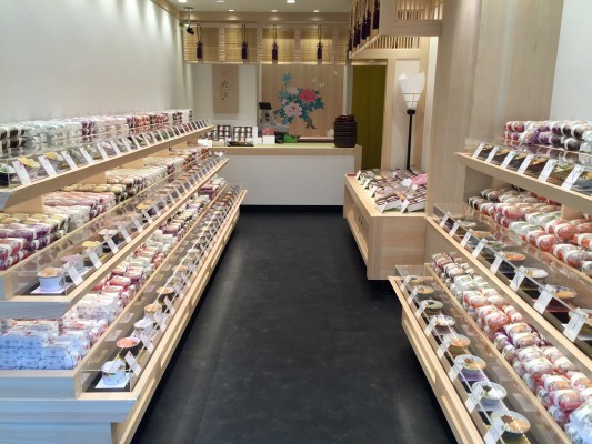 本店内観1