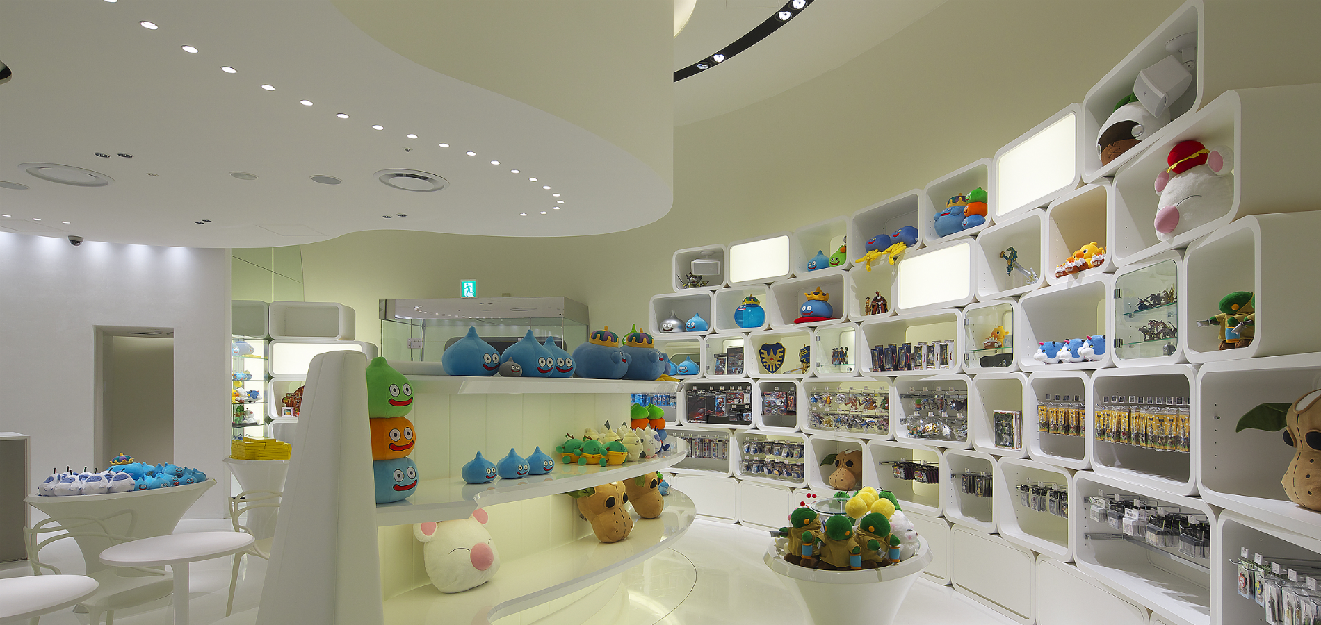 Artnia, The New Square Enix Cafe and Store in Shinjuku